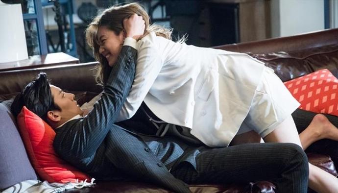 오누이 같은 '역적'의 ' 윤균상♥채수빈, 티격태격 '수상한 파트너'의 지창욱♥남지현...드라마가 끝나면 실제 연인이 될 것 같은  커플은 누구? < 사회일반 < 사회 < 기사본문 - 문화뉴스