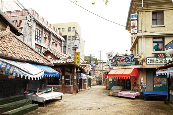 사진= 옛 종로골목을 재현한 모습. 합천영상테마파크 제공