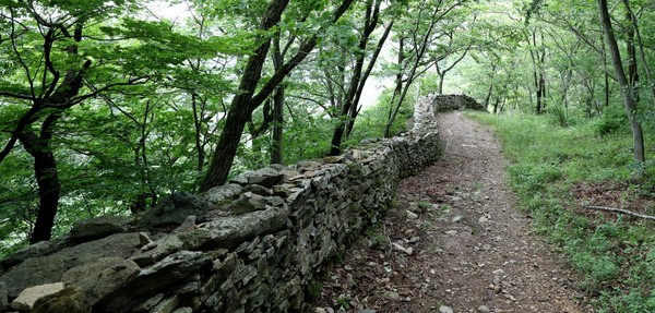 무주 적상산성. 사진=무주군 제공