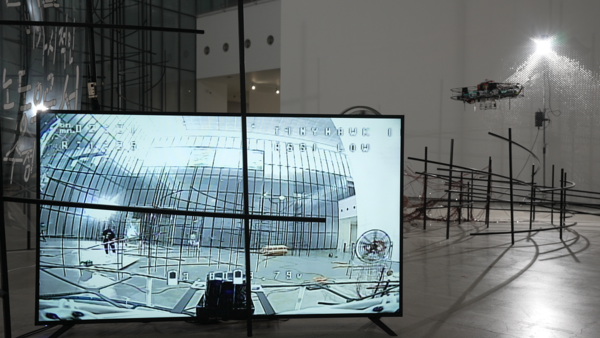 사진= 서울박스를 비행하는 AI드론이 촬영한 모습