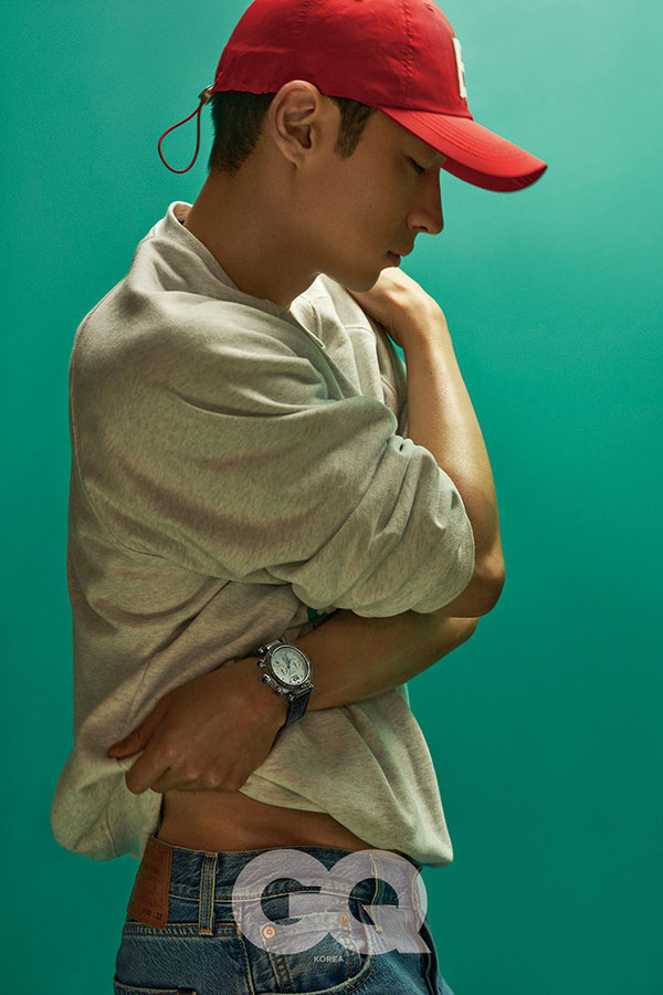 이제훈X메종 까르띠에 GQ 7월 호 / 사진 = 나비컴 제공