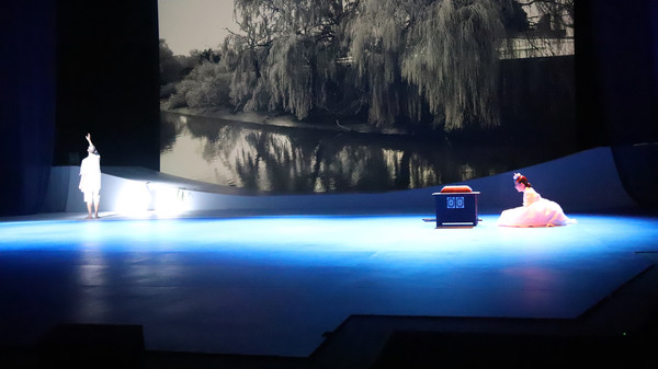 지난 7월 11일 열린, 패강가 공연 모습