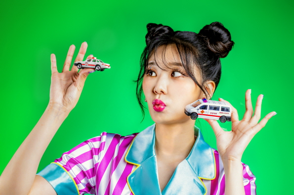 신예 트로트가수 강승연/사진=아츠로이엔티 제공