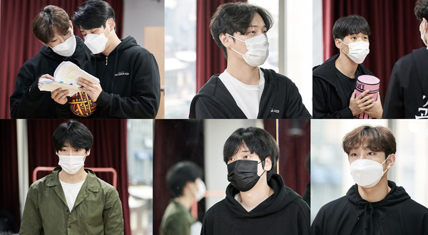 개와 고양이의 시간 연습 사진/사진=㈜아떼오드 제공