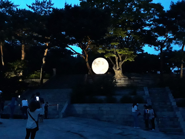 창경궁 보름달 (사진=문화재청 제공)