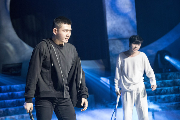 .2021 제7회 DIMF 뮤지컬스타 본선 무대, 안동혁(좌), 최혁준(우)/사진=DIMF 사무국 제공