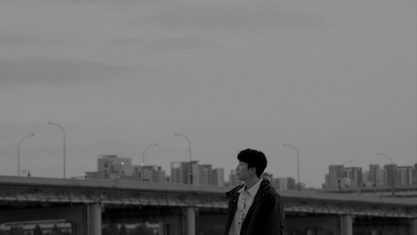  [사진 = '서로의 서로' 인트로 영상, 안테나]