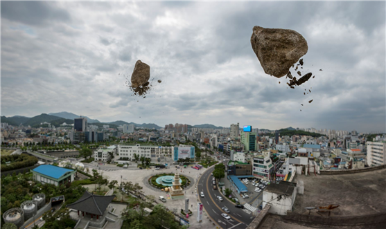 이세현 작가 작품 '어떤 지점 _ 광주 518 민주광장' (사진 = 류가헌 제공)