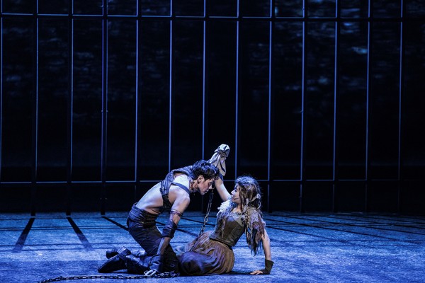 뮤지컬 '프랑켄슈타인' 까뜨린느 역을 소화하는 배우 해나