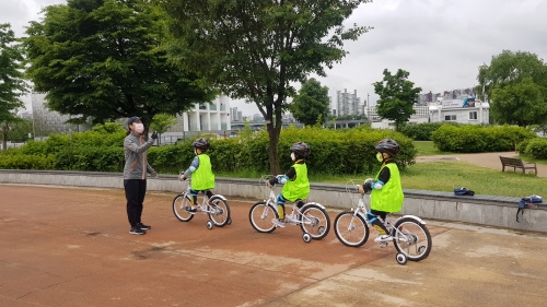 서울시, '자전거 안전 한강공원에서 배워요'
