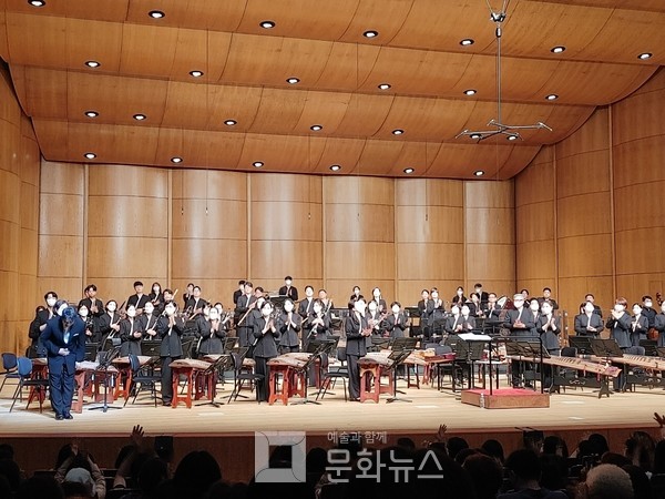 국악관현악의 매력을 선사하는 국립국악관현악단 '정오의 음악회'