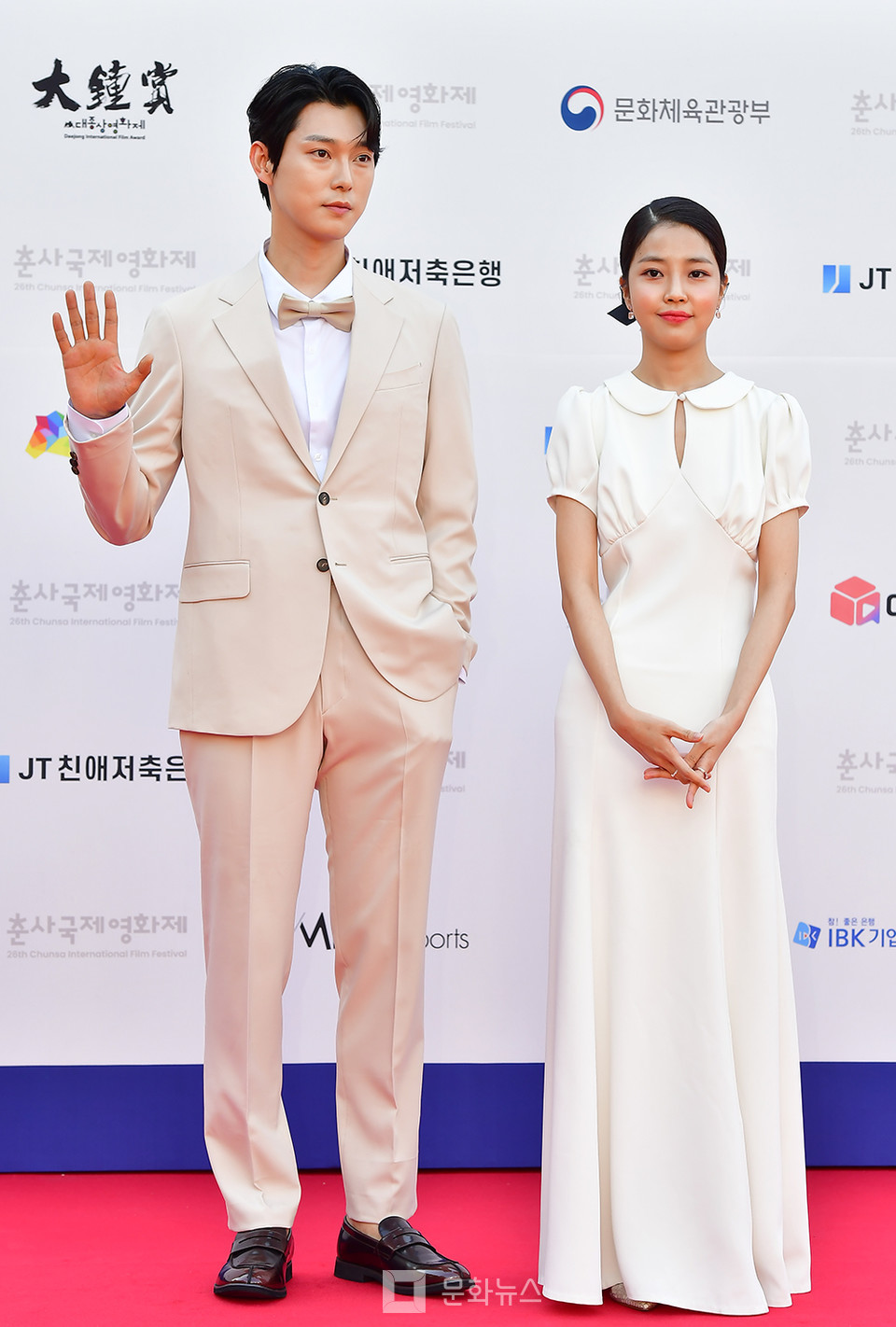 지은호-김예은 ‘제 27회 춘사국제영화제’ 참석