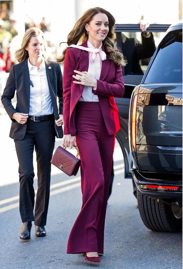 사진=비바 마젠타 컬러로 코디한 영국 왕세자비 케이트 미들턴/ 케이트 미들턴 SNS