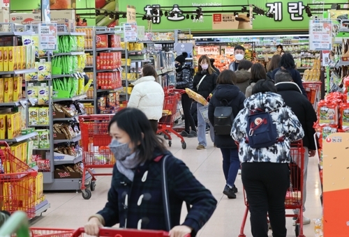 사진=연합뉴스유통업계, '도미노' 가격 인상...물가 상승 어쩌나! 소비자-기업-정부 모두 걱정