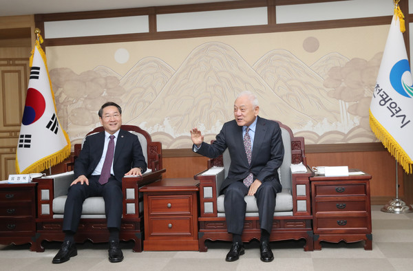 사진=인천시·인천시의회와 업무협약 체결/국민통합위원회