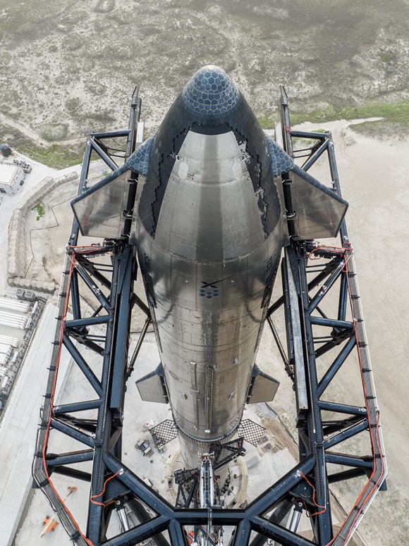 사진 = 스페이스X가 발사한 우주선 '스타십'의 모습 / SpaceX / 연합뉴스