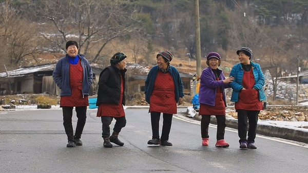 사진=EBS1 제공 /  EBS '한국기행' 추운 겨울 할머니의 포근한 감성에 녹아내리는 마음 