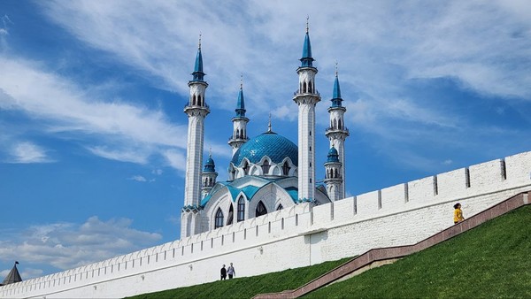 [타타르스탄 카잔의 이슬람 모스크 '쿨 샤리프 모스크' (Kul Sharif Mosque) = 강경민 칼럼니스트]