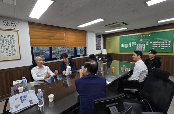 턴바이온, 굿네이버스 지원 위해 건강기능식품 약 600만원 상당 기부/사진제공=텐바이온