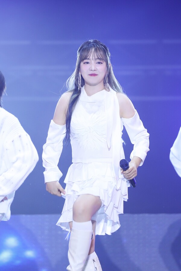 윤하, 데뷔 20주년 20회 콘서트 'GROWTH THEORY' 투어 성료