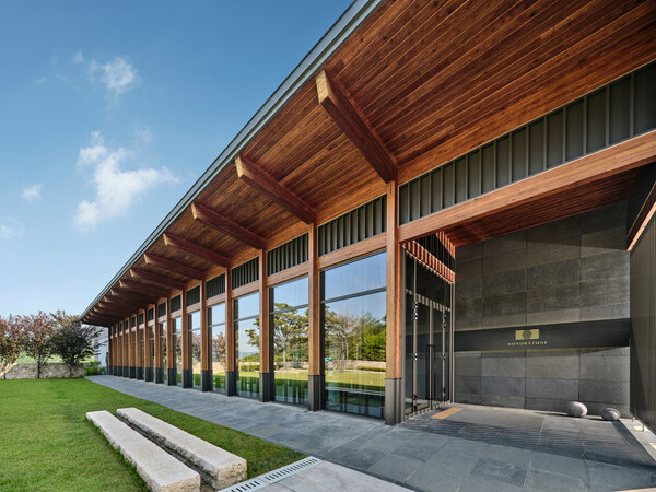 이영표 해설위원 모친 故 박정순 여사, 용인공원 아너스톤에 영면 / 사진제공=아너스톤