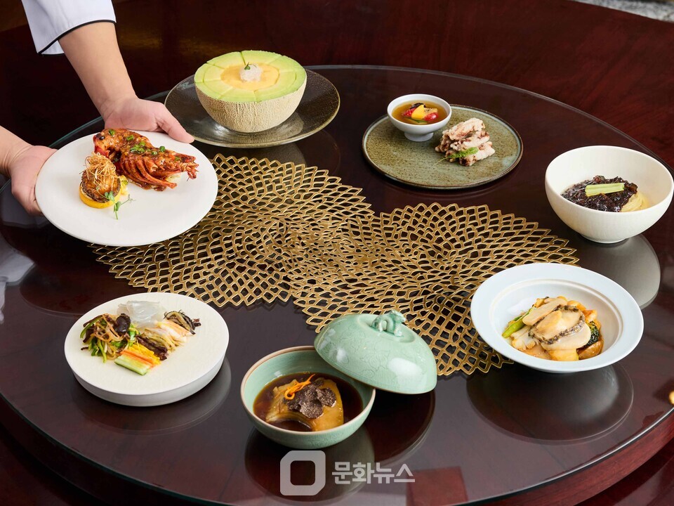 더 플라자가 아이의 첫 생일을 앞둔 고객들을 위해 돌잔치 패키지 ‘부귀영화(富貴榮華)’를 출시했다. 사진은 더 플라자 도원 부귀영화 메뉴 / 사진제공=더 플라자