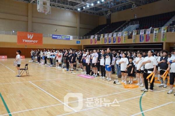 사진 제24회 달성군수기 생활체육 배드민턴대회