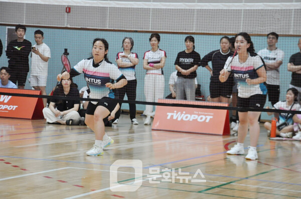 사진 2025년 TOWPOT 및 동구협회장기 배드민턴대회