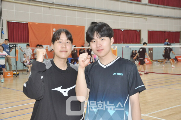 사진 2025년 TOWPOT 및 동구협회장기 배드민턴대회