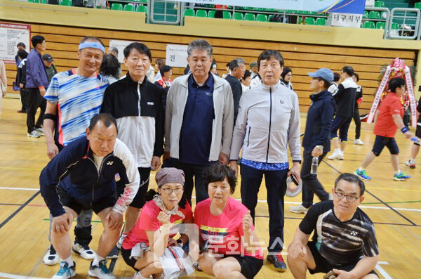 사진 2025 경주시 전국시니어배드민턴대회