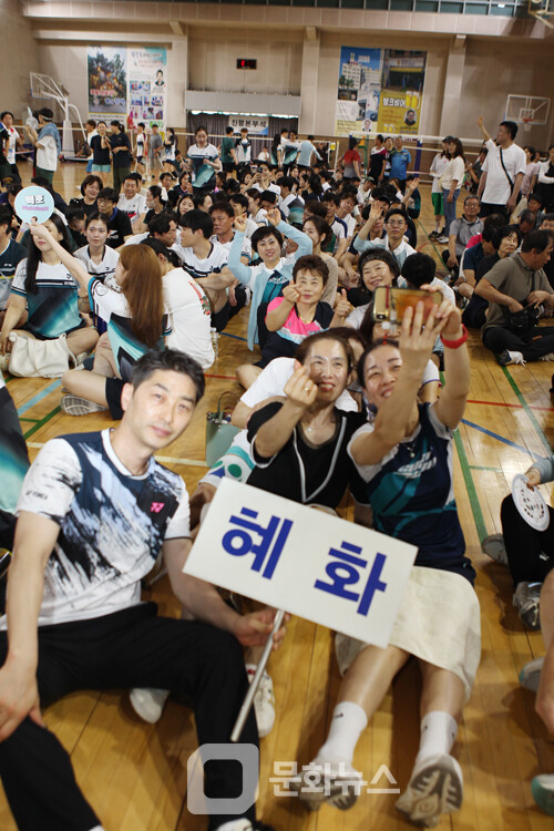 사진 제22회 강북구협회장기 여성부배드민턴대회