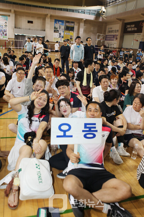 사진 제22회 강북구협회장기 여성부배드민턴대회