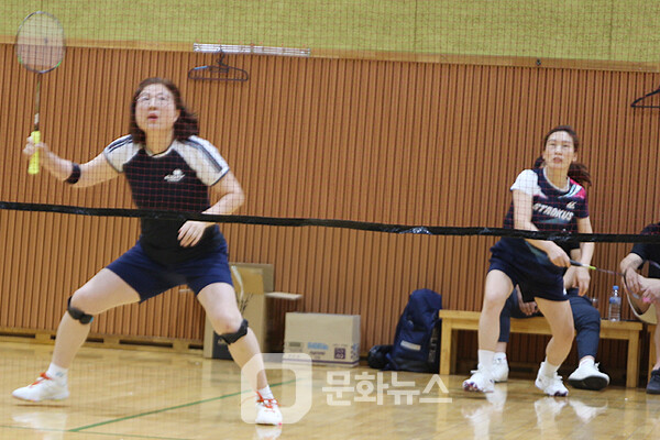 사진 제22회 강북구협회장기 여성부배드민턴대회