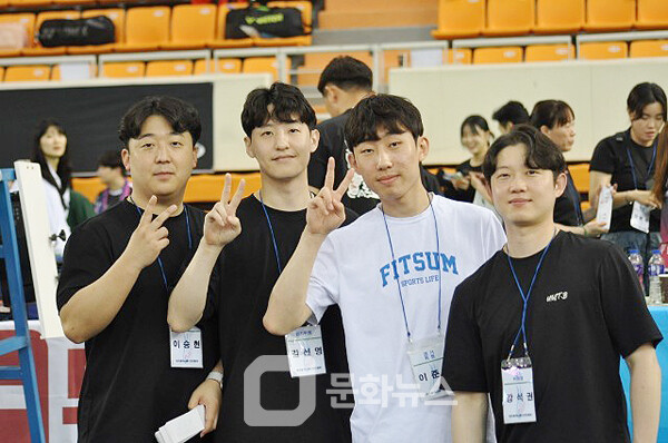 사진 제6회 PJB 스포츠배 겸 2025 대구광역시협회장기 생활체육 배드민턴대회