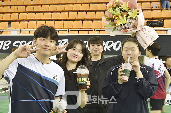 사진 제6회 PJB 스포츠배 겸 2025 대구광역시협회장기 생활체육 배드민턴대회