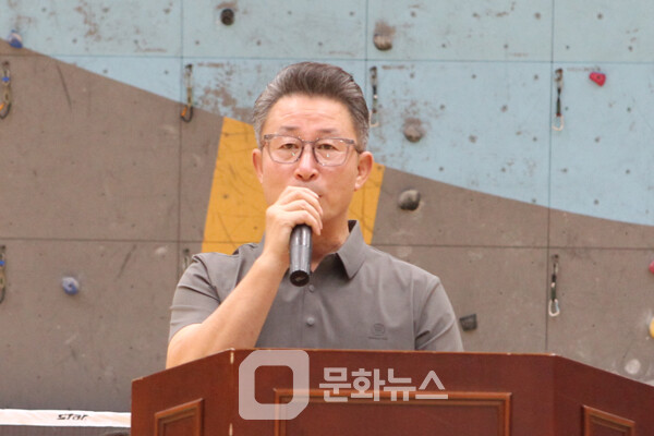 사진 제6회 가평자라섬배 전국배드민턴대회