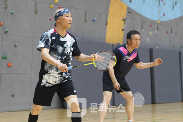 사진 제6회 가평자라섬배 전국배드민턴대회