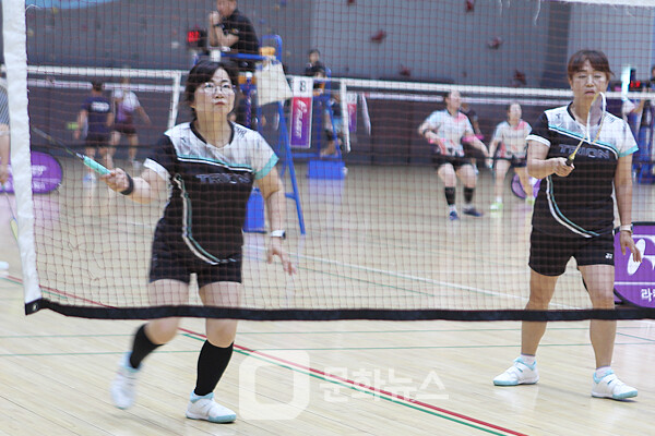 사진 제6회 가평자라섬배 전국배드민턴대회