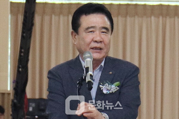 사진 김철욱 울산광역시 체육회장