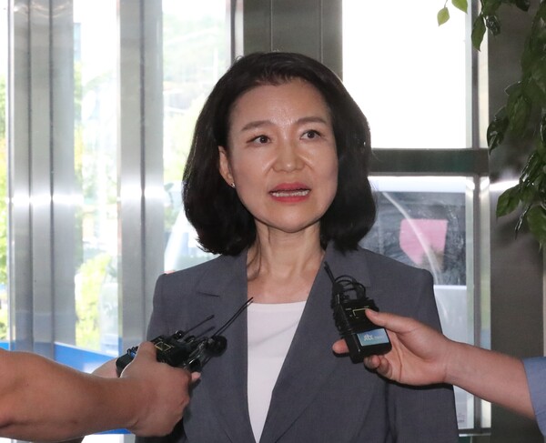 이진숙 방통위원장, 법카 유용 의혹 2차 소환…“정치적 수사” 반발/사진=연합뉴스