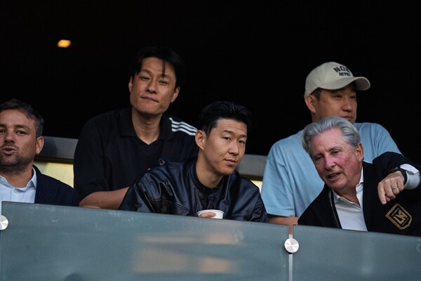 LAFC 경기 관람중인 손흥민