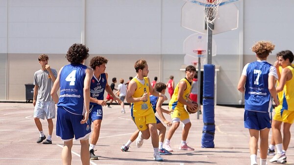 ‘프랑스 햇살 소녀의 특별한 하루’…EBS 왔다! 내 손주, 남프랑스에서 펼쳐지는 로맨틱 가족 이야기 / 사진=EBS