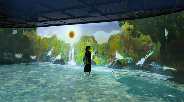 국립고궁박물관 개관 20주년 특별전 '창덕궁의 근사(謹寫)한 벽화' 전시장 내부