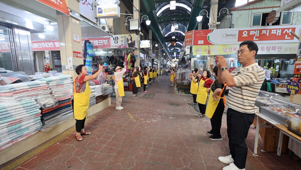 ‘공주 골목에 숨은 삶의 이야기’…동네 한 바퀴, 노부부의 육회비빔밥부터 나태주 시인까지 / 사진=KBS