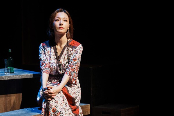 ‘1인 3역 진소연, 무대 삼켰다’…“관객 응원 덕에 위로 전할 수 있어” / 사진=(주)T2N미디어, (유)쇼앤텔플레이