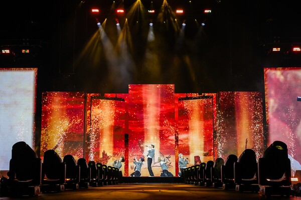 ‘K-팝 공연에 새 바람’…투모로우바이투게더, 美 투어 성료에 외신 찬사 / 사진=빅히트 뮤직