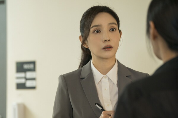 ‘퍼스트레이디’ 유진·이민영, 15년 전 은밀한 밀담…“의미심장 독대에 긴장 최고조” / 사진=MBN ‘퍼스트레이디’