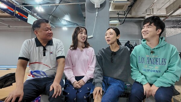 ‘소리 없이 뜨거운 볼링 맞대결’…EBS ‘세상을 비집고’ 데플림픽 도전 펼친다 / 사진=EBS