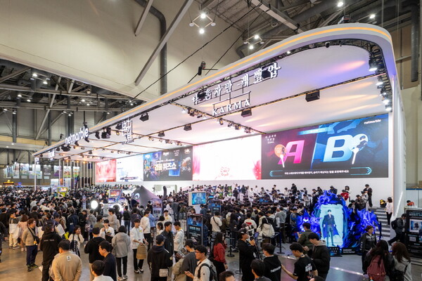 ‘나 혼자만 레벨업: 카르마‘ PD가 직접 전하는 매력…넷마블, 지스타 현장 이벤트 풍성 / 사진=넷마블