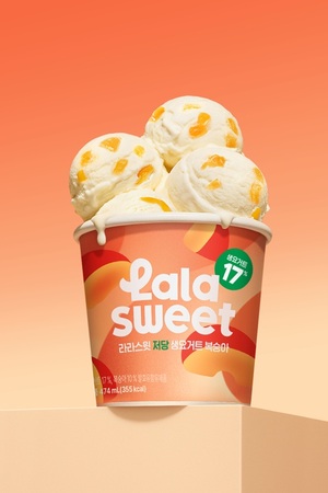 라라스윗, 복숭아 가득 담은 '저당 생요거트 복숭아 파인트' 선보여 - 뉴스 썸네일 이미지
